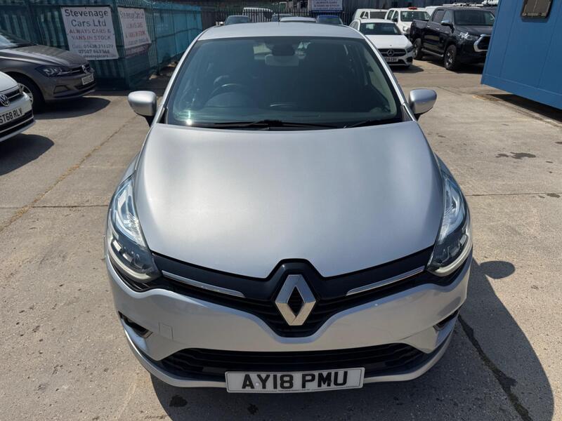 Renault Clio view 3