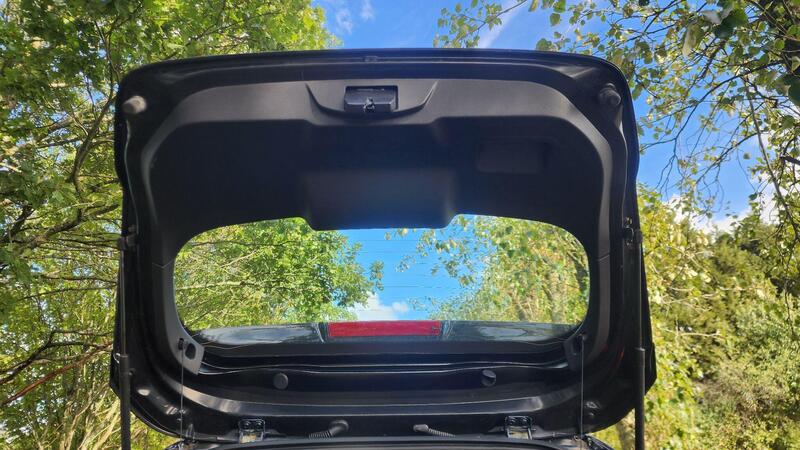 2014 Ford Fiesta — photo 12