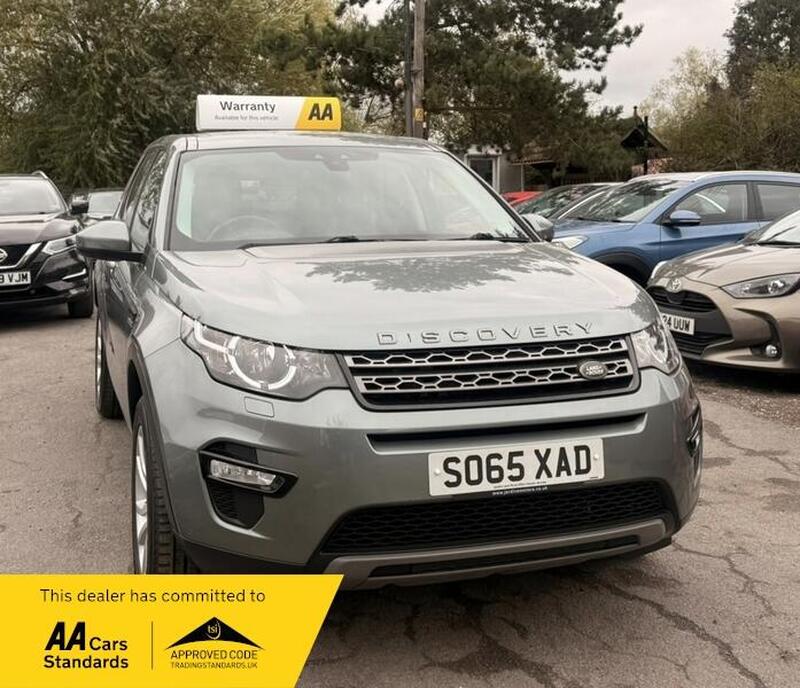 2016 Land Rover Discovery Sport 2.0 TD4 SE 4WD Euro 6 (s/s) 5dr photo 4