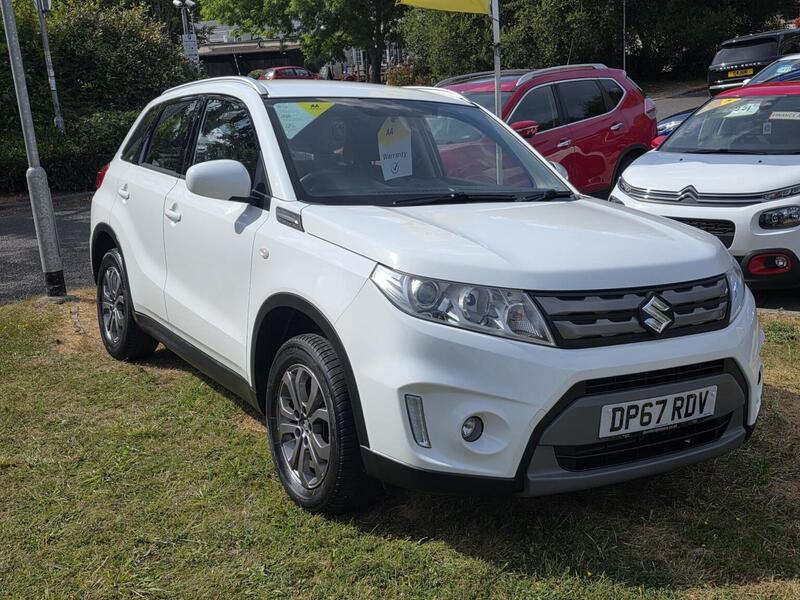Suzuki Vitara view 3