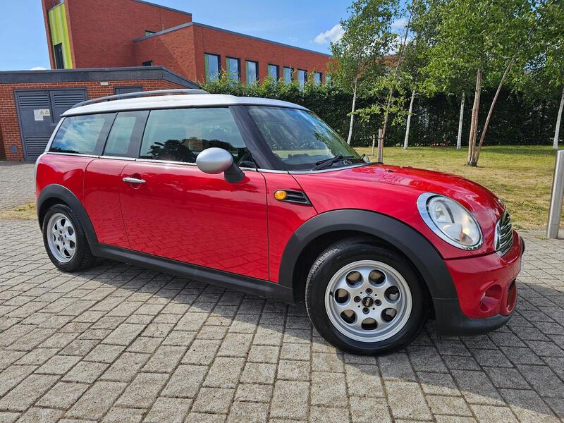 2011 Mini Clubman in Red for sale