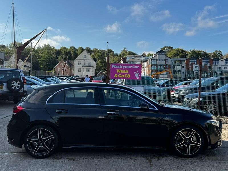 Mercedes-Benz A-Class view 3