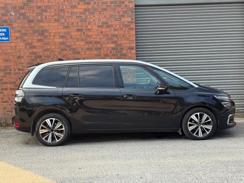 Citroen Grand C4 Picasso view 5