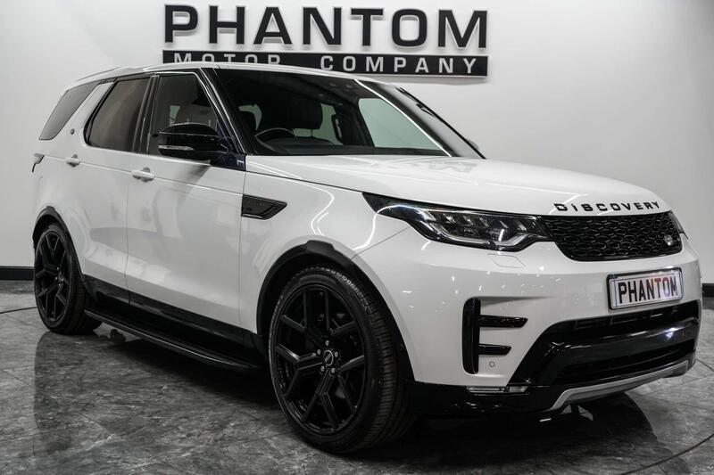 2019 Land Rover Discovery in White for sale