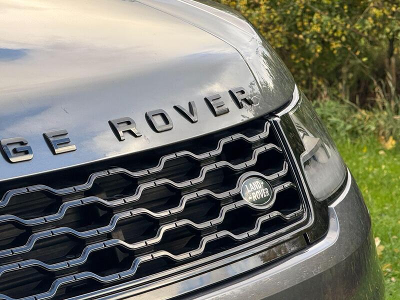 Land Rover Range Rover view 64