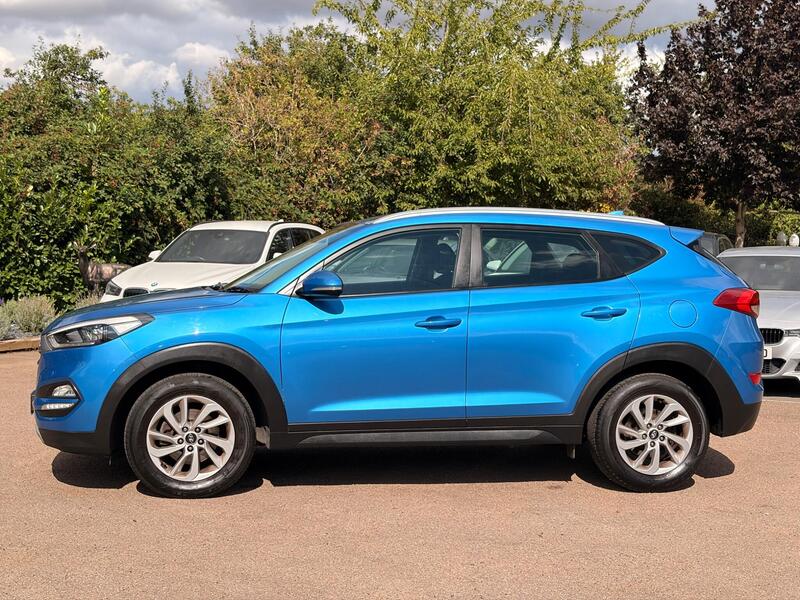 Hyundai Tucson view 4