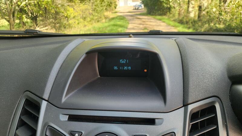 2014 Ford Fiesta — photo 35