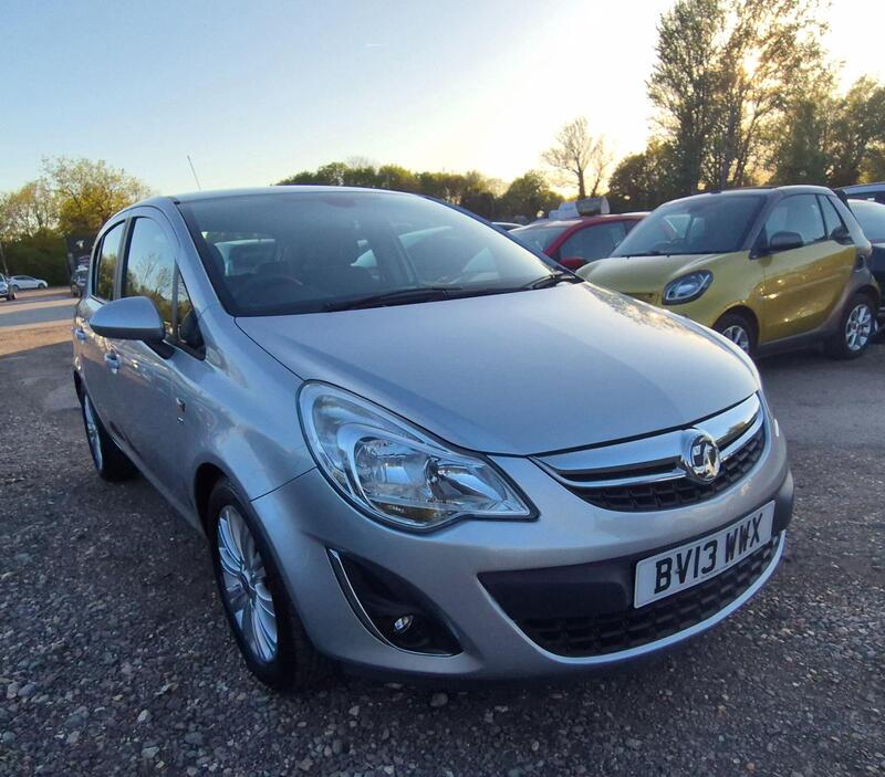 Vauxhall Corsa view 4