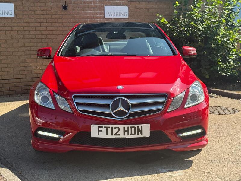 Mercedes-Benz E Class view 5