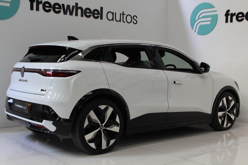 2023 Renault Megane E-Tech in White — image 29 of 83
