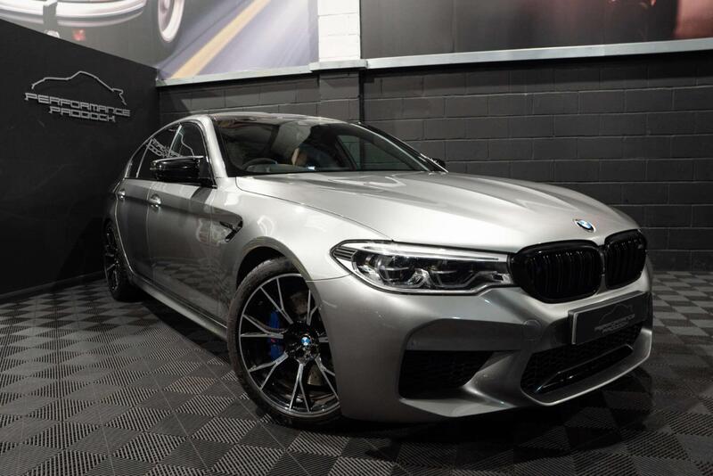 BMW M5 view 5