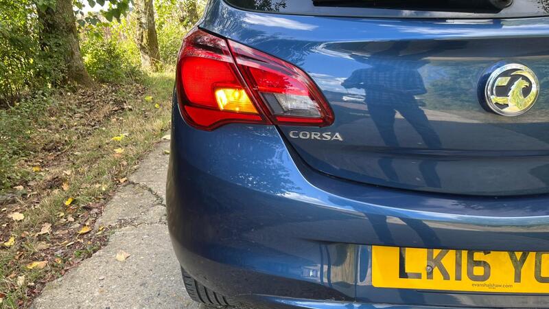 2016 Vauxhall Corsa — photo 21