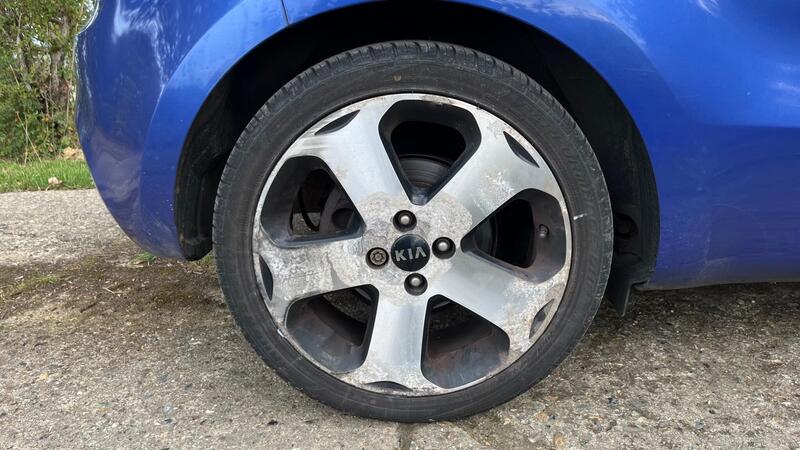 2014 Kia Rio — photo 47