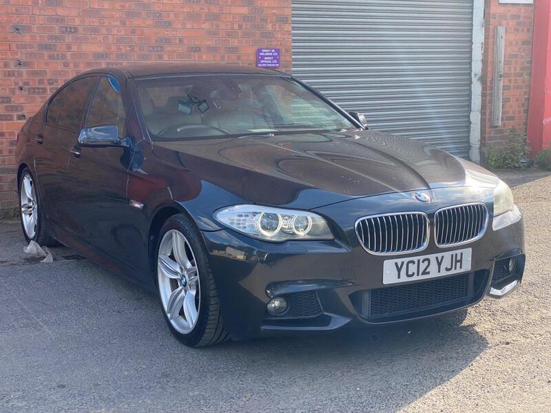 BMW 5 Series view 4