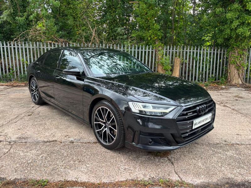 Audi A8 view 4