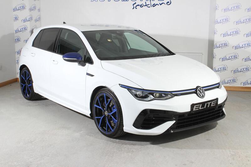 Volkswagen Golf view 4