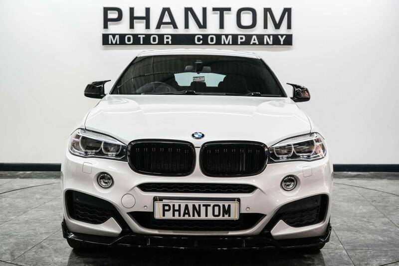 BMW X6 view 2