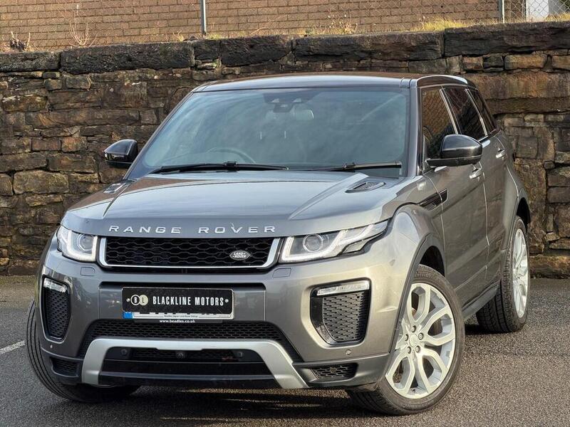 Land Rover Range Rover Evoque view 3