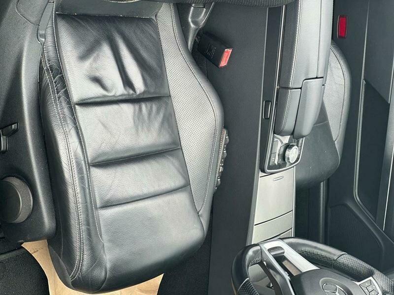 Mercedes-Benz E Class view 55