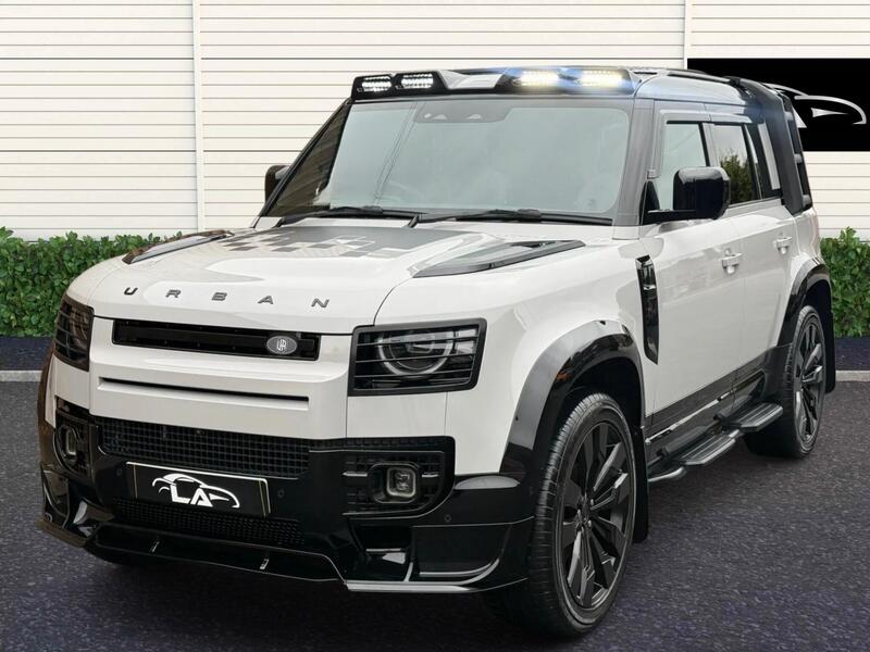 Land Rover Defender 110 main image