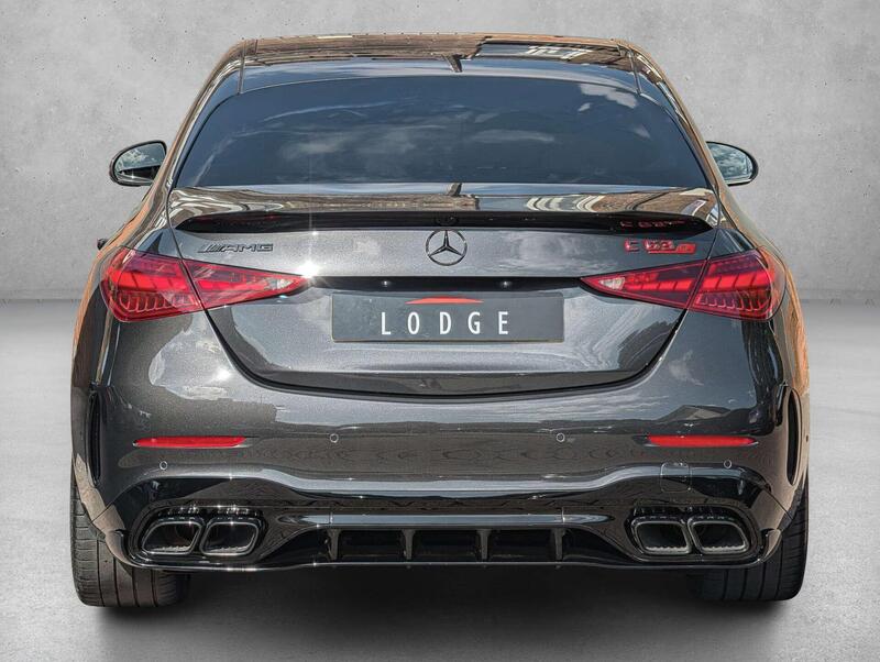 Mercedes-Benz C-Class view 6