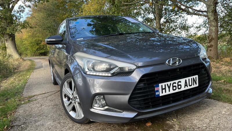 2016 Hyundai i20 — photo 14