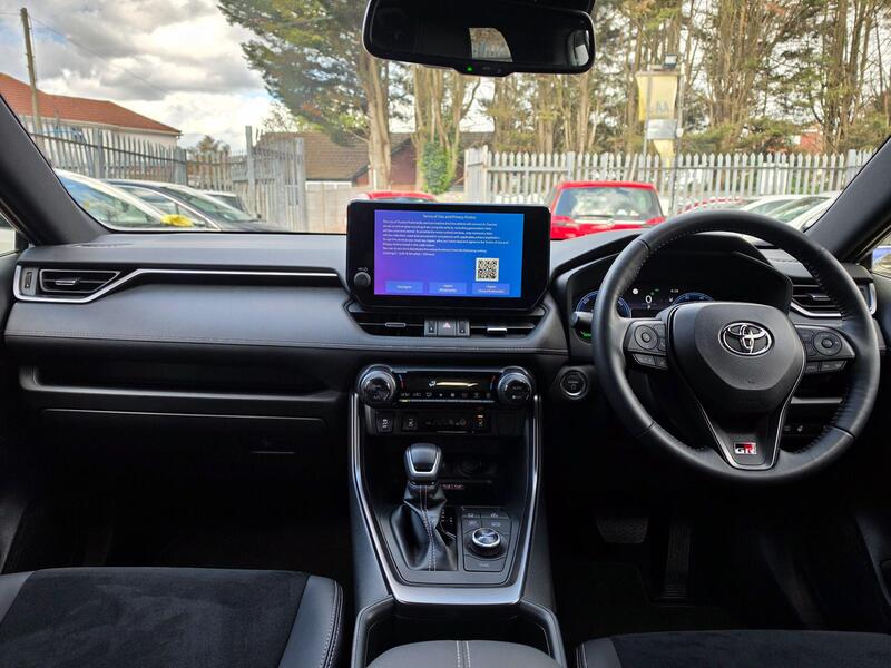 Toyota RAV4 2.5 VVT 18.1kWh GR SPORT CVT 4WD Euro 6 (s/s) 5dr thumbnail 13