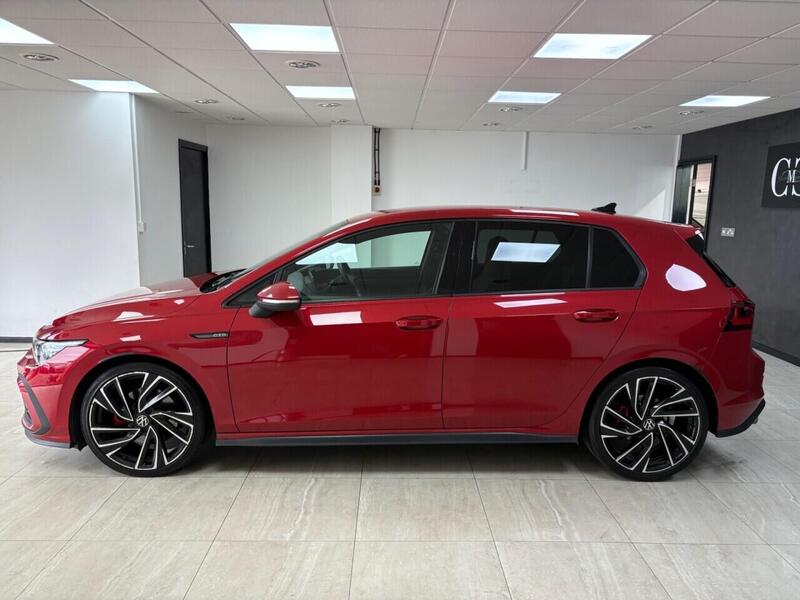 Volkswagen Golf view 6