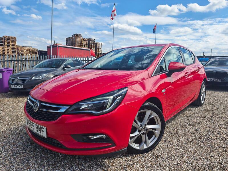 Vauxhall Astra view 3