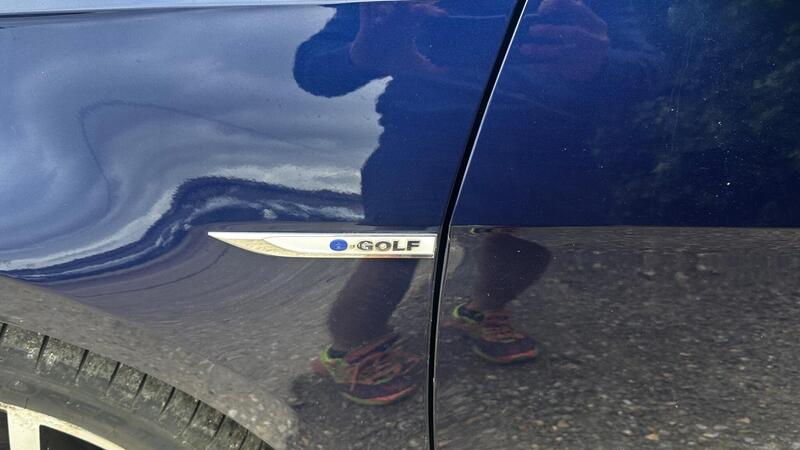 2019 Volkswagen e-Golf — photo 3