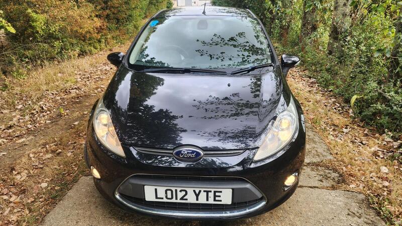 2012 Ford Fiesta — photo 3