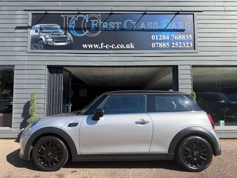Mini Cooper view 2