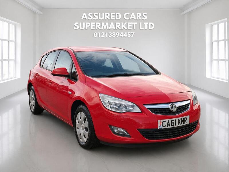 Vauxhall Astra view 4