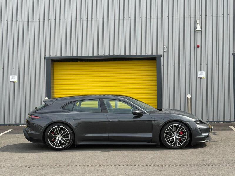 Porsche Taycan view 7