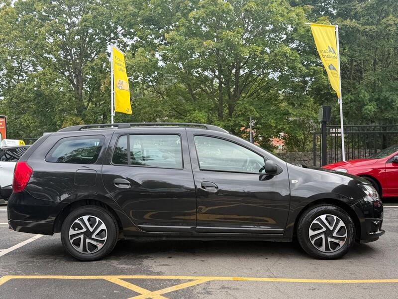 Dacia Logan MCV view 3
