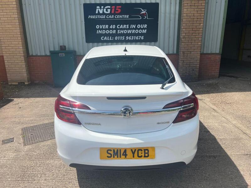Vauxhall Insignia view 4