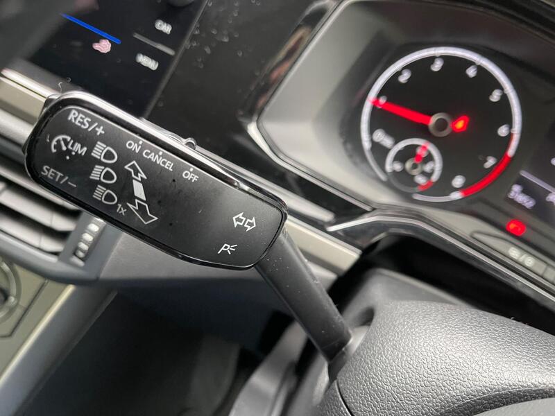 Volkswagen Polo 1.0 TSI Match Euro 6 (s/s) 5dr thumbnail 46