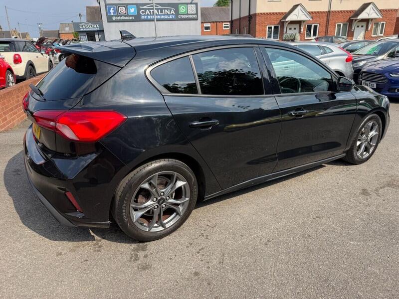 Ford Focus view 7