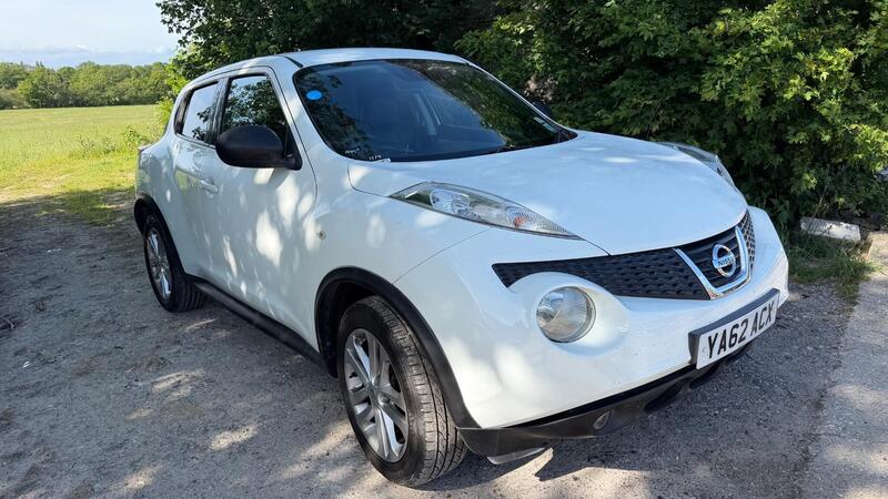 2013 Nissan Juke 1.6 Tekna Euro 5 (s/s) 5dr for sale at IHK Enterprise West Sussex