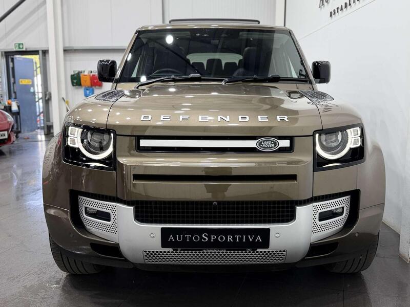 Land Rover Defender view 6