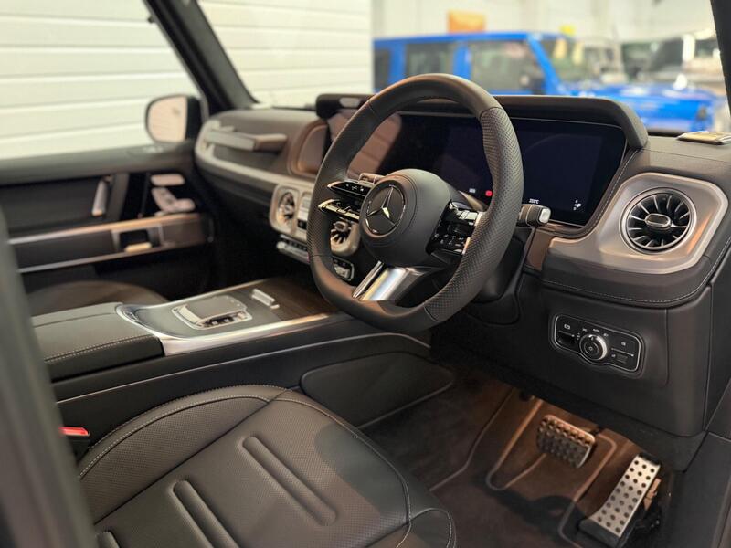 Mercedes-Benz G Class view 2