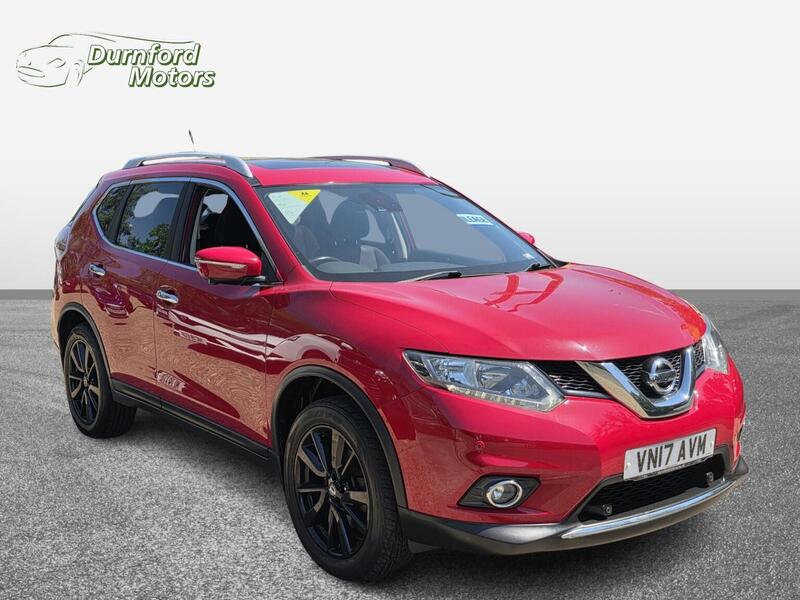 Nissan X-Trail view 3
