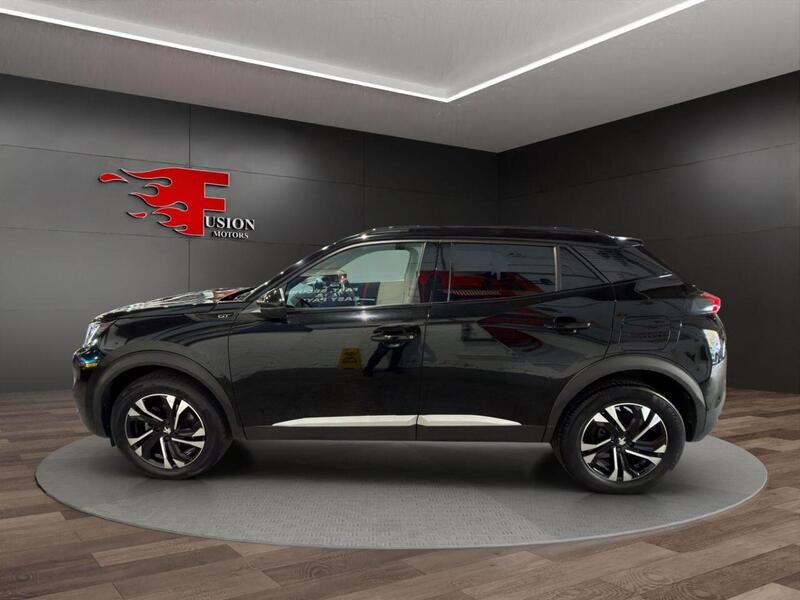 Peugeot 2008 view 4
