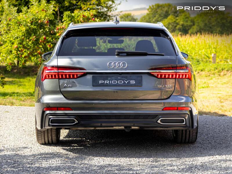 Audi A6 Avant view 4