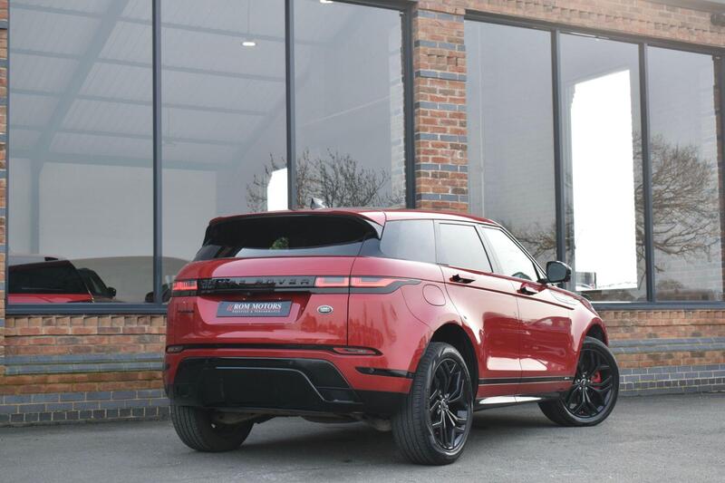 Land Rover Range Rover Evoque view 2