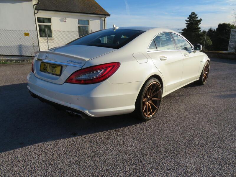 Mercedes-Benz CLS view 4