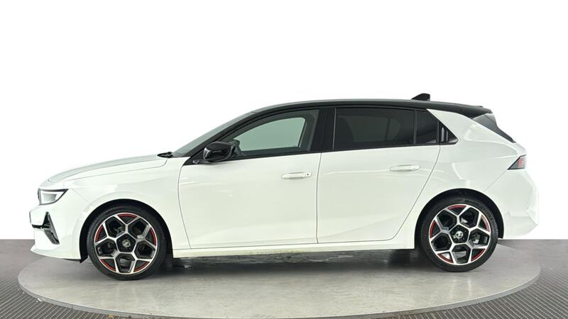 Vauxhall Astra view 7