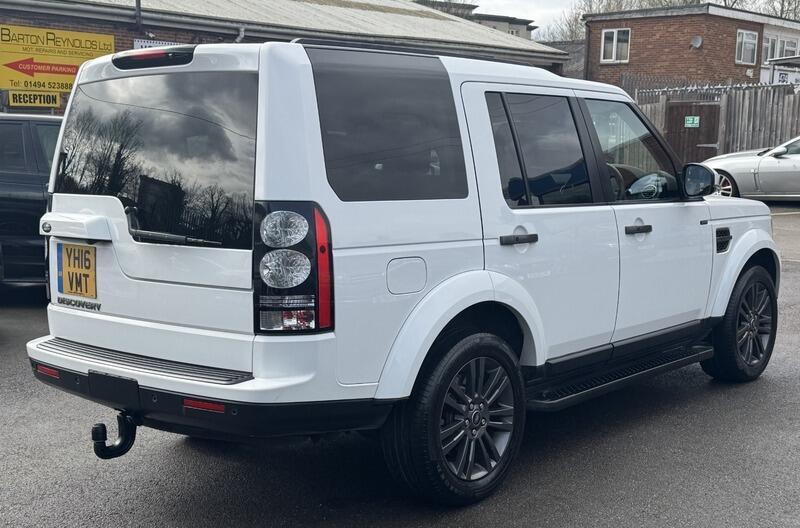 Land Rover Discovery view 5