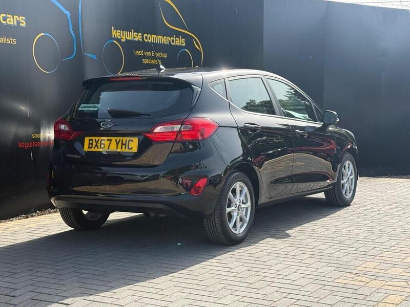 Ford Fiesta view 5