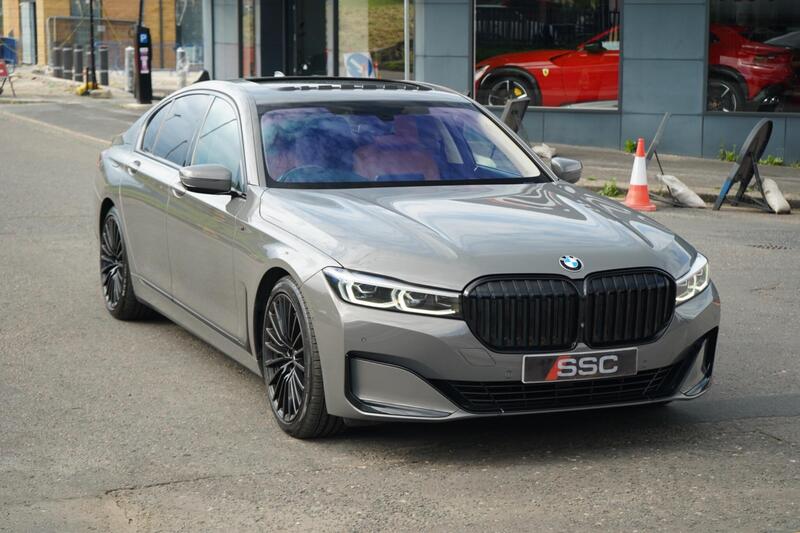 BMW 7 Series view 5